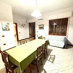A Due Passi Dal Centro Elena1 Apartment