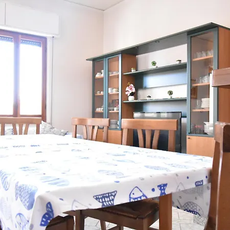 Casa Elena 1 דירה *